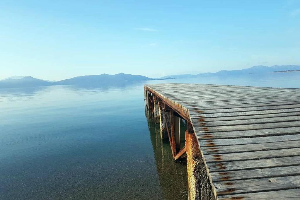 בית נופש Amazing Sea View-neos Pyrgos -evoia Greece *