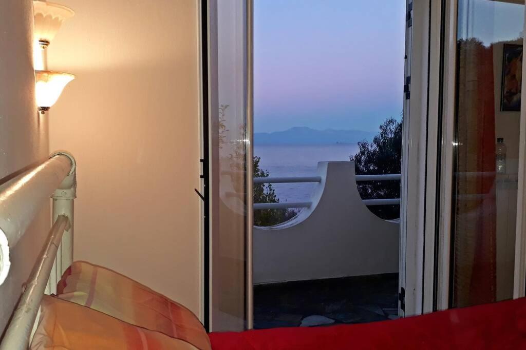 Amazing Sea View-neos Pyrgos -evoia Greece Néos Pírgos